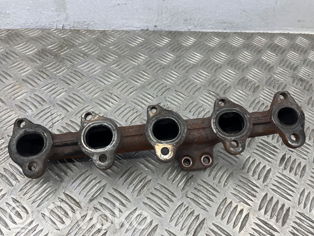 Volvo V50 Exhaust manifold 