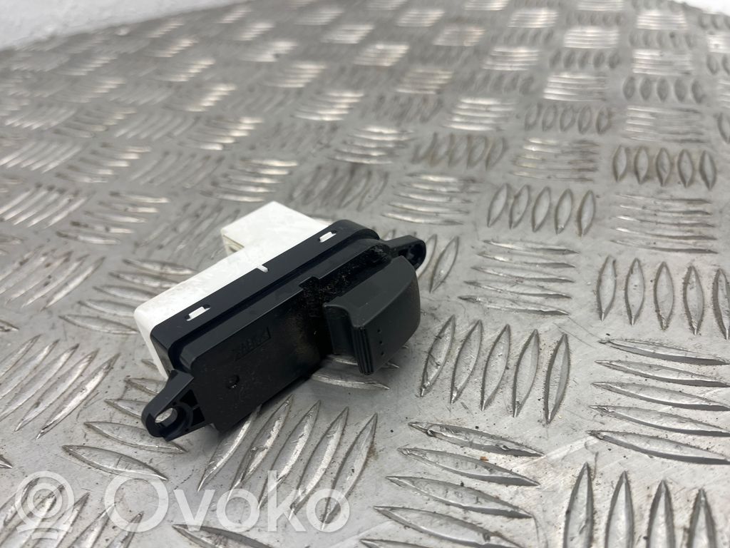 Mazda 6 Electric window control switch 