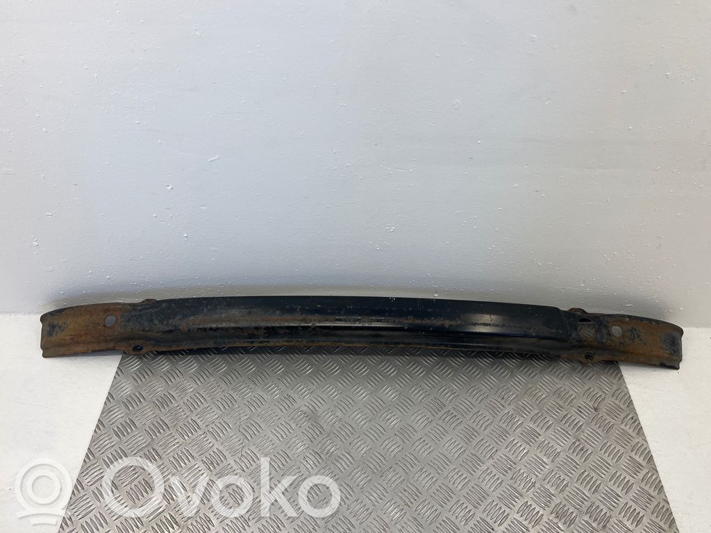 Aizmugurē bampera balka   7033712