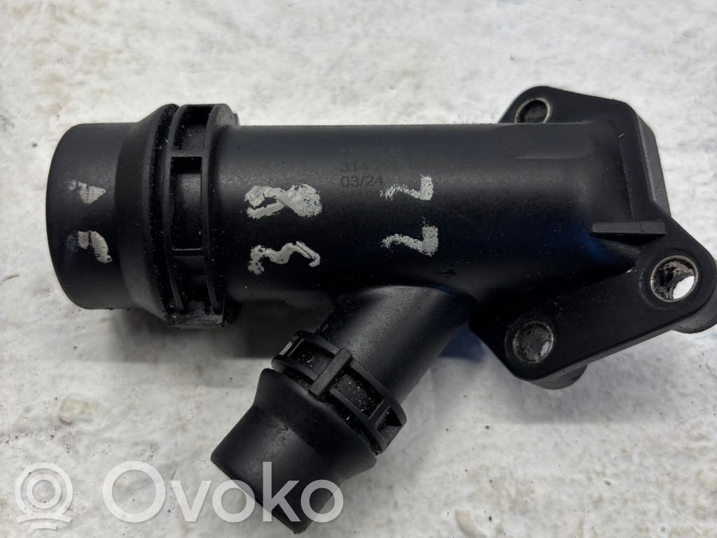 BMW 5 E60 E61 Engine coolant pipe/hose 
