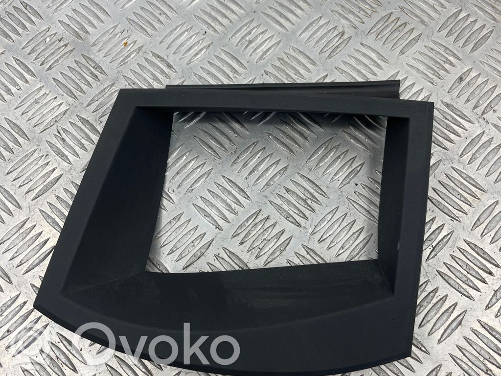 BMW 5 E60 E61 Head-up apdaila 