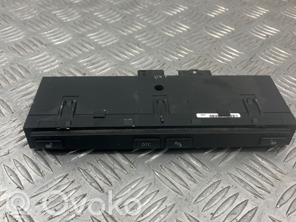 BMW 5 E60 E61 Seat heating switch 