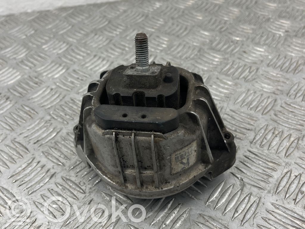 BMW 1 E81 E87 Engine mount bracket 
