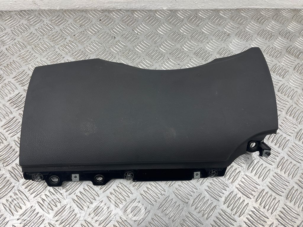 BMW 7 E65 E66 Daiktadėžės (bordačioko) dangtis 