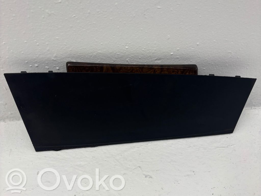 BMW 7 E65 E66 Panelės apdaila 