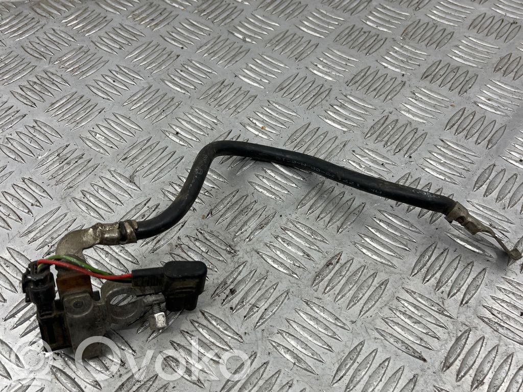 BMW 3 E90 E91 Minus / Klema / Przewód akumulatora 
