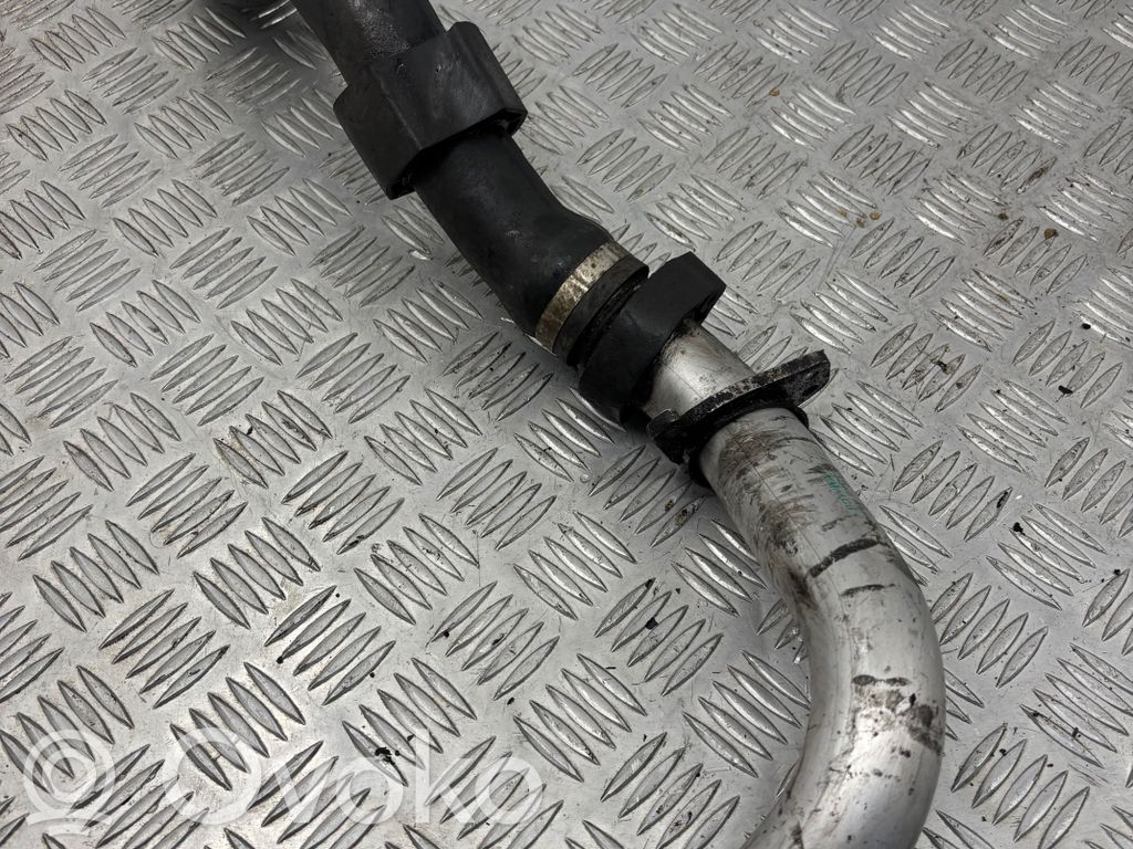 BMW 7 E65 E66 Intercooler hose/pipe 