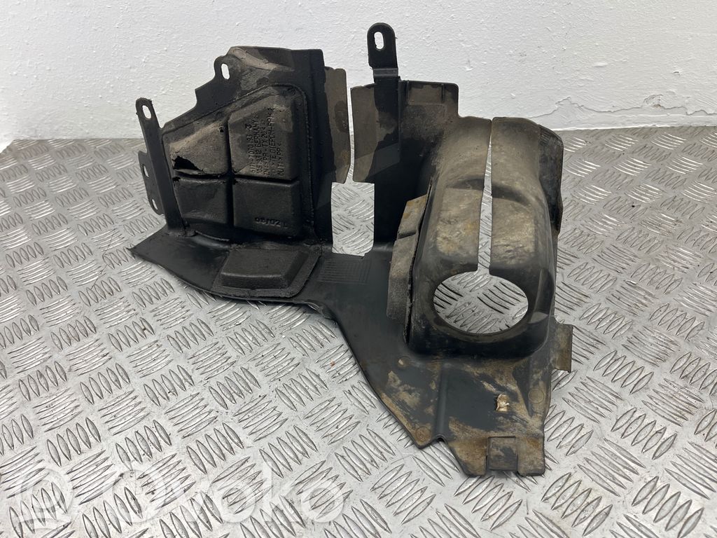 BMW 7 E65 E66 Dzinēja apakšas aizsargs (priekšdaļā) 
