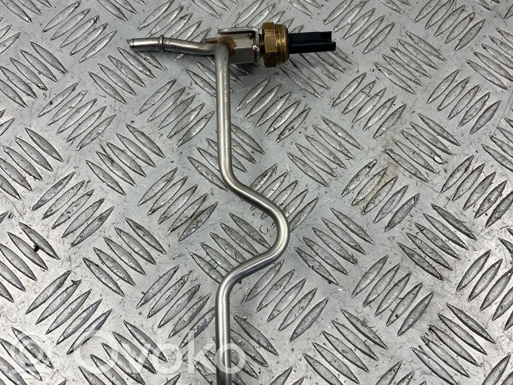 BMW 3 E90 E91 Fuel main line pipe 