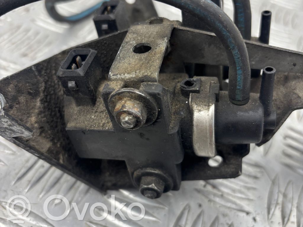 Solenoīda vārsts   722796