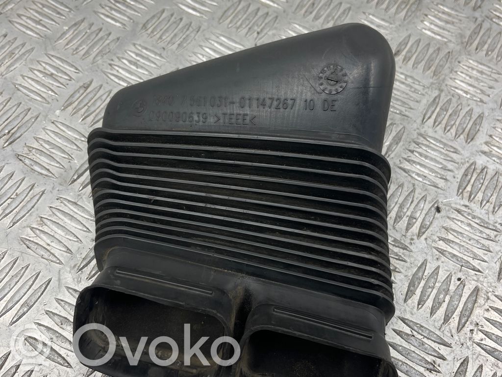 BMW 5 E60 E61 Ilmanoton letku 