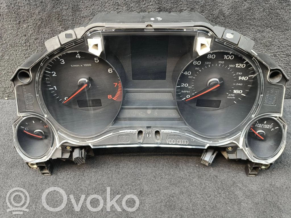 Audi A8 S8 D3 4E Speedometer (instrument cluster) 