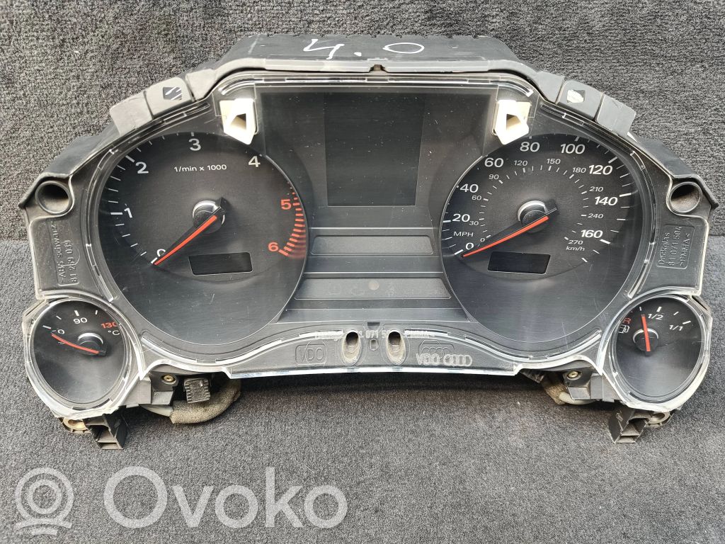 Audi A8 S8 D3 4E Speedometer (instrument cluster) 
