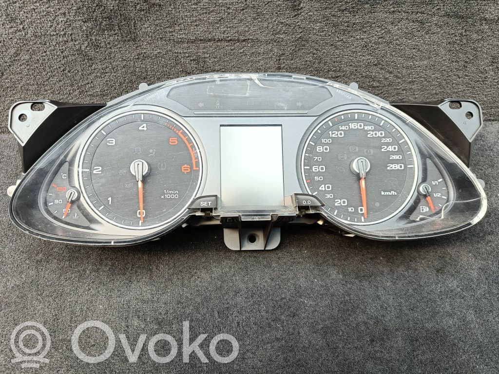 Audi A4 S4 B8 8K Licznik / Prędkościomierz 