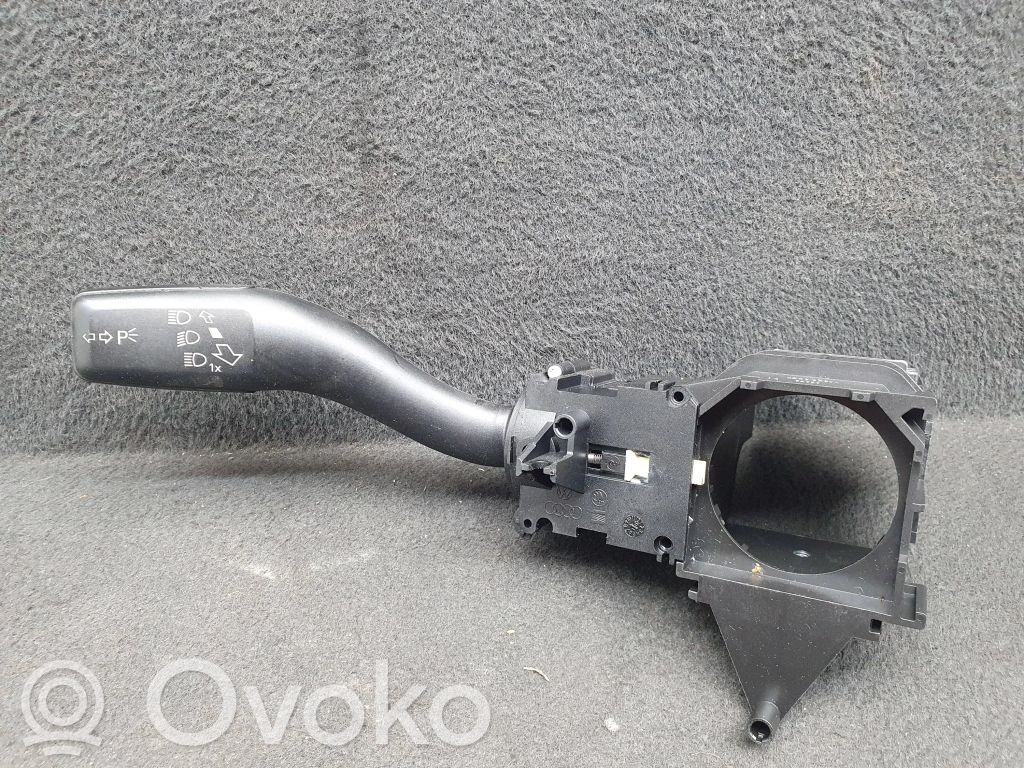 Audi Q7 4L Indicator stalk 
