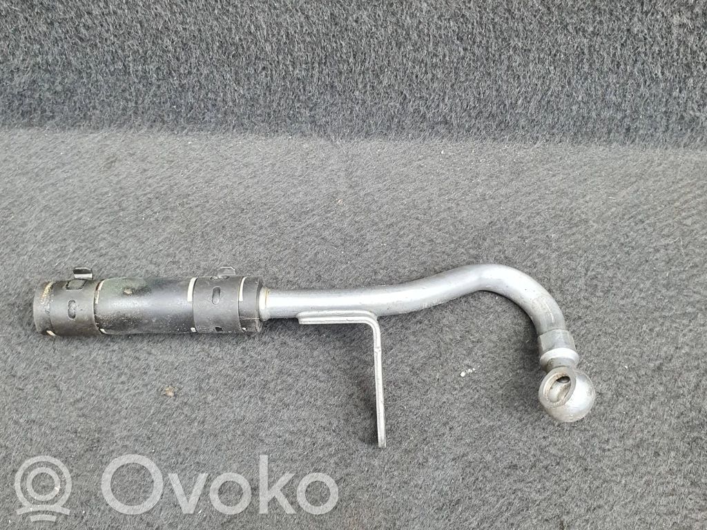 Audi Q7 4L Caurulīte (-es) / šļūtene (-es) 