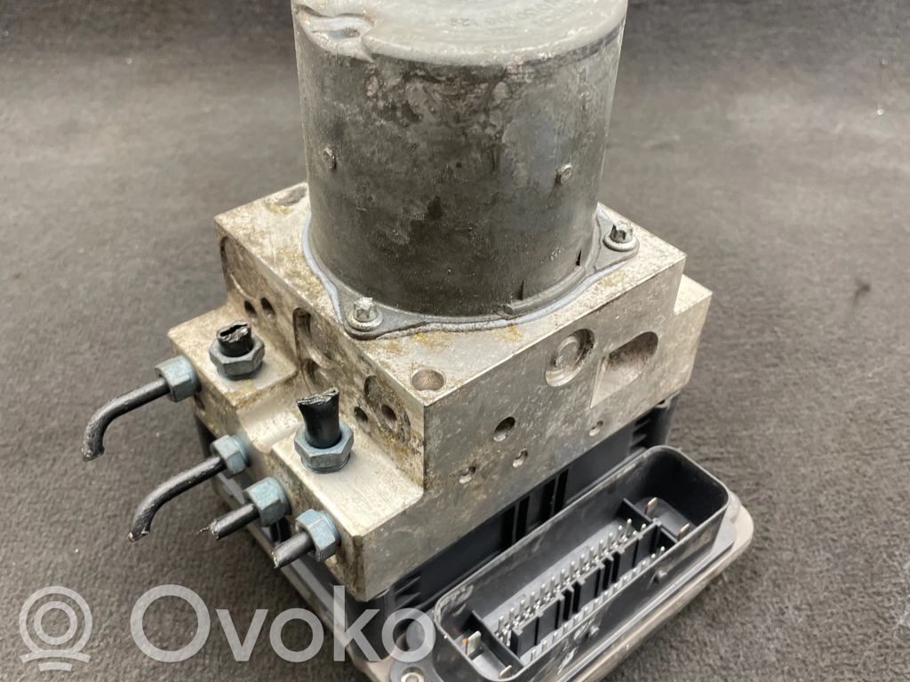 Audi A8 S8 D4 4H ABS bloks 
