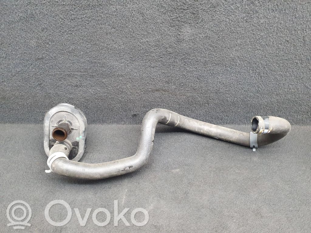 Audi A4 S4 B8 8K Engine coolant pipe/hose 