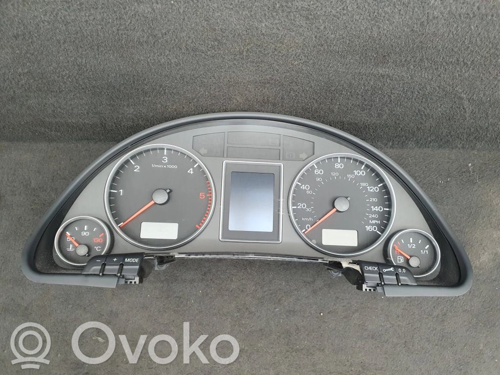 Licznik / Prędkościomierz   8E0920951E,RB8