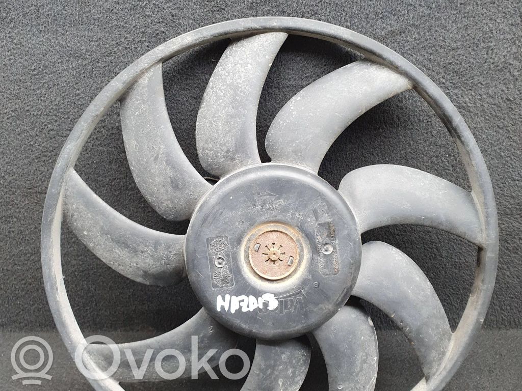 Audi A4 S4 B8 8K Elektryczny wentylator chłodnicy 