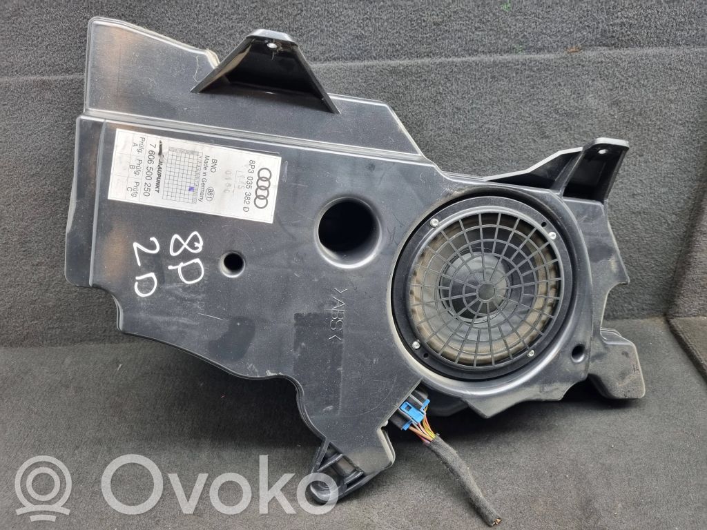 Audi A3 S3 8P Subwoofer speaker 