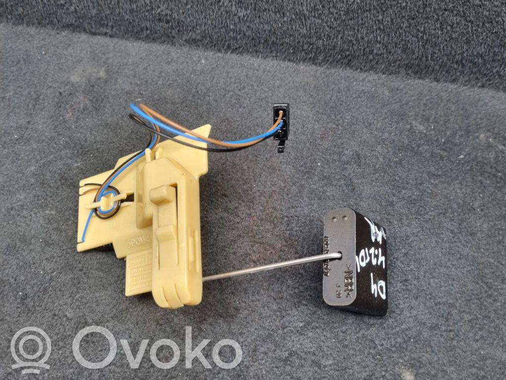 Audi A8 S8 D4 4H Sensor de nivel de combustible 