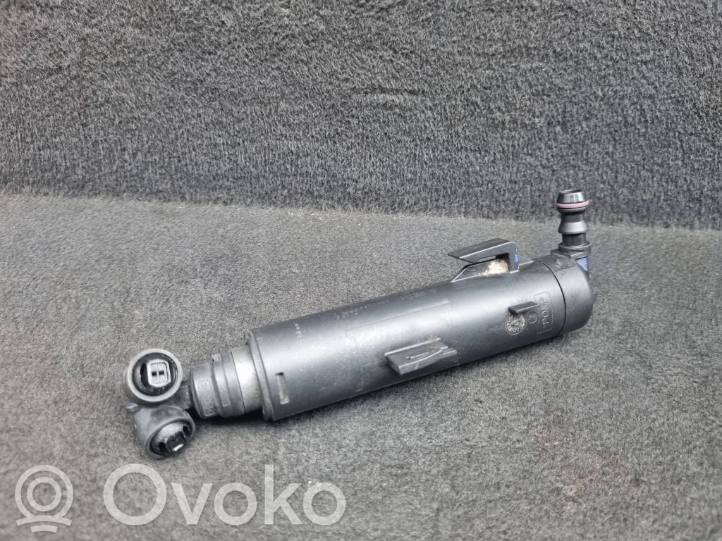 Audi A8 S8 D4 4H Dysza spryskiwacza lampy przedniej 