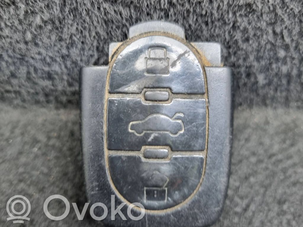 Audi A4 S4 B6 8E 8H Clé / carte de démarrage 