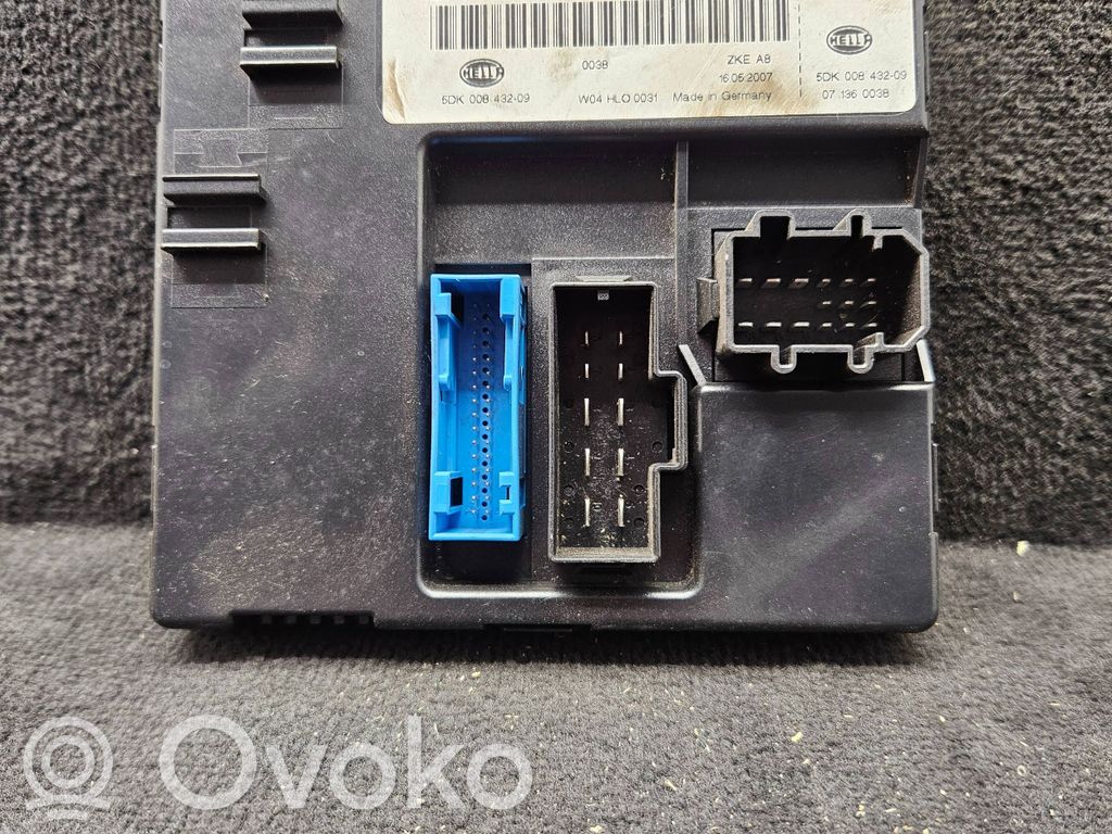 Audi A8 S8 D3 4E Comfort/convenience module 
