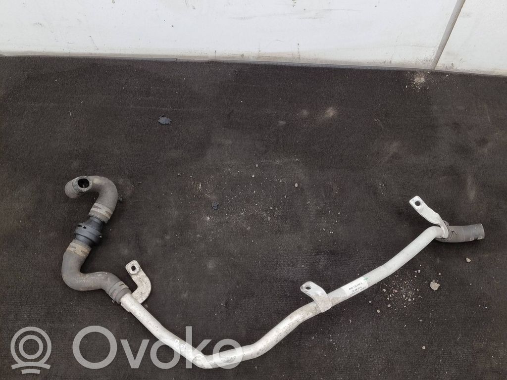 Audi A4 S4 B9 Przewód / Wąż chłodnicy 