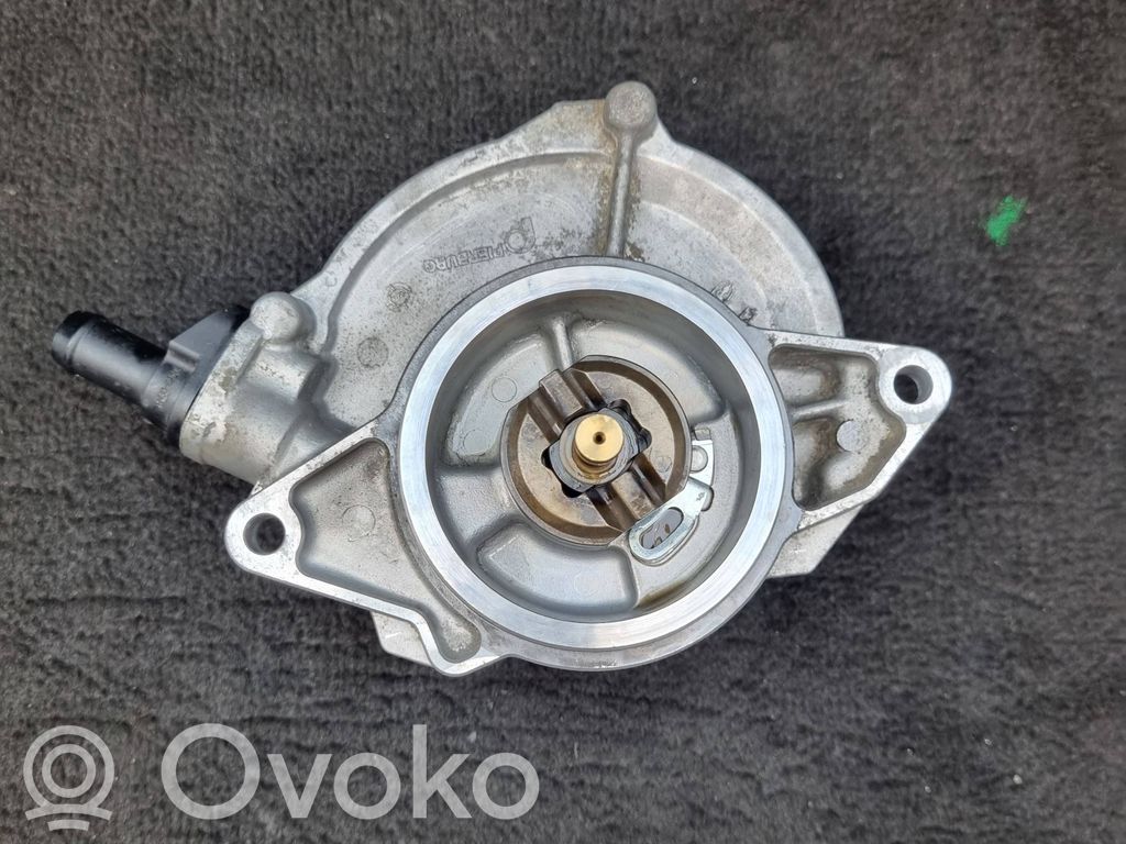 Audi A6 S6 C6 4F Vacuum pump 