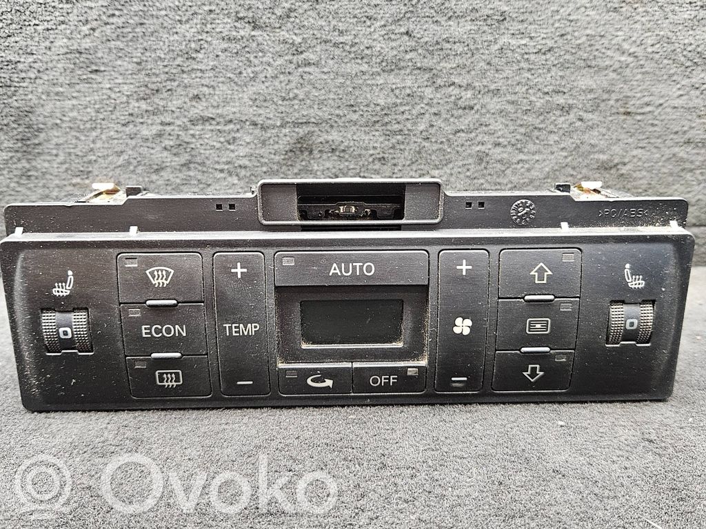 Audi A4 S4 B5 8D Climate control unit 
