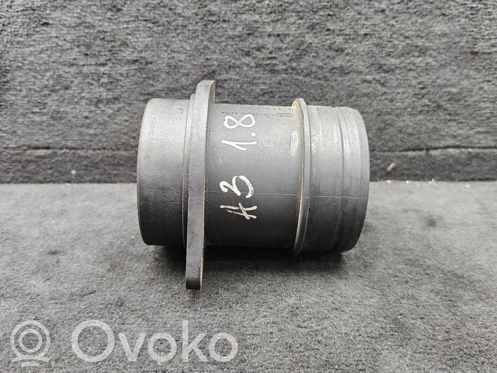 Audi A3 S3 8L Ilmamassan virtausanturi 
