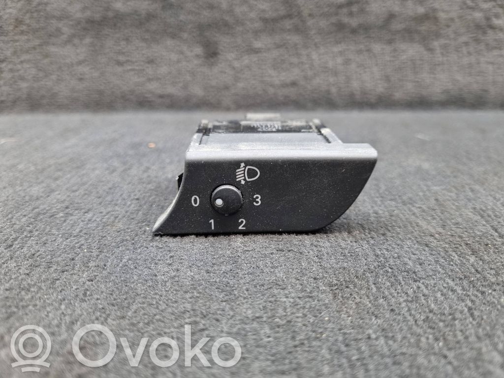 Audi A4 S4 B6 8E 8H Interruptor de control de altura del faro delantero 