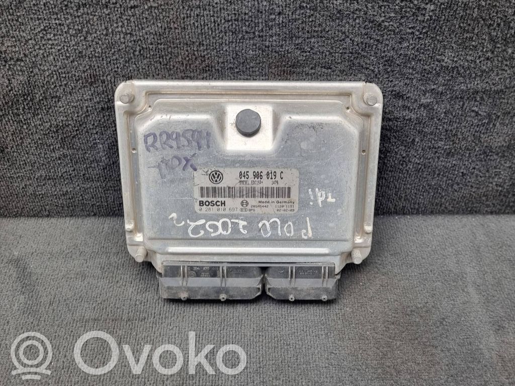 Volkswagen Polo Engine control unit/module 