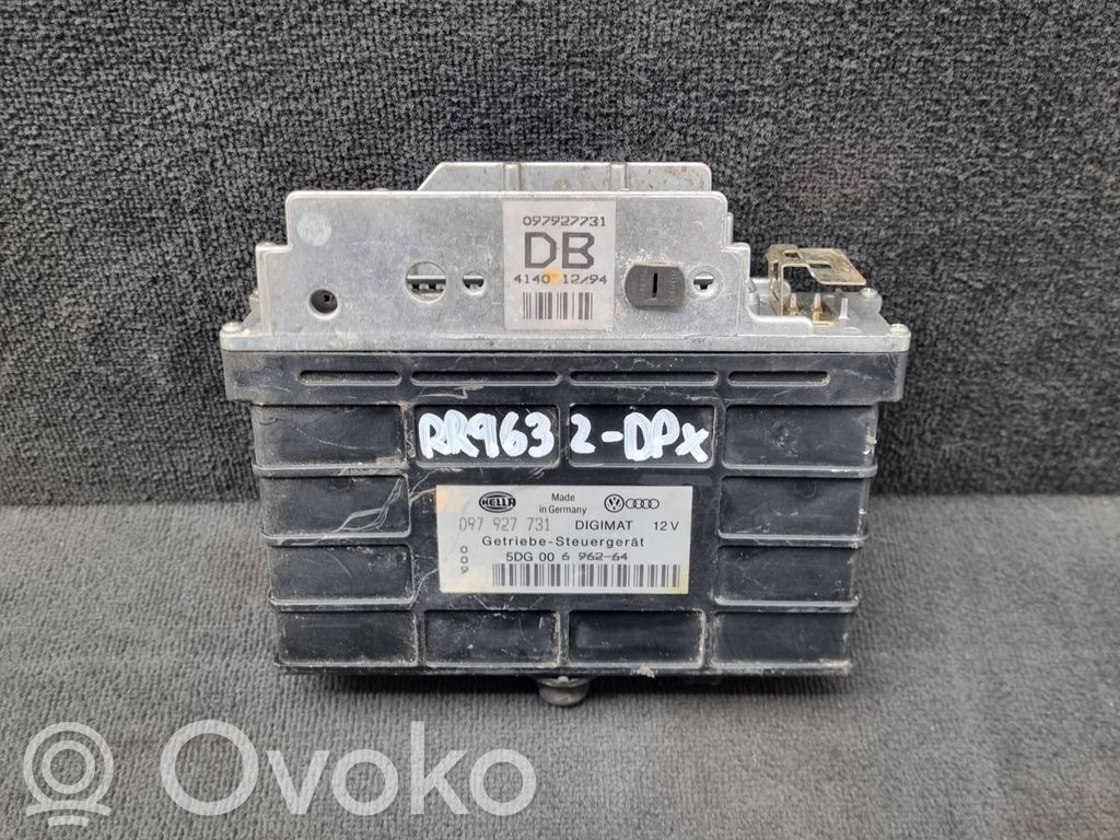 Audi 80 90 S2 B4 Gearbox control unit/module 