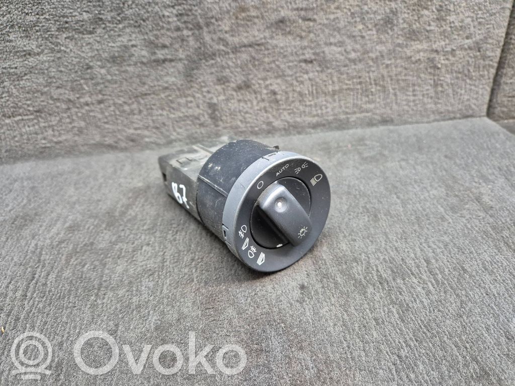 Audi A4 S4 B7 8E 8H Light switch 