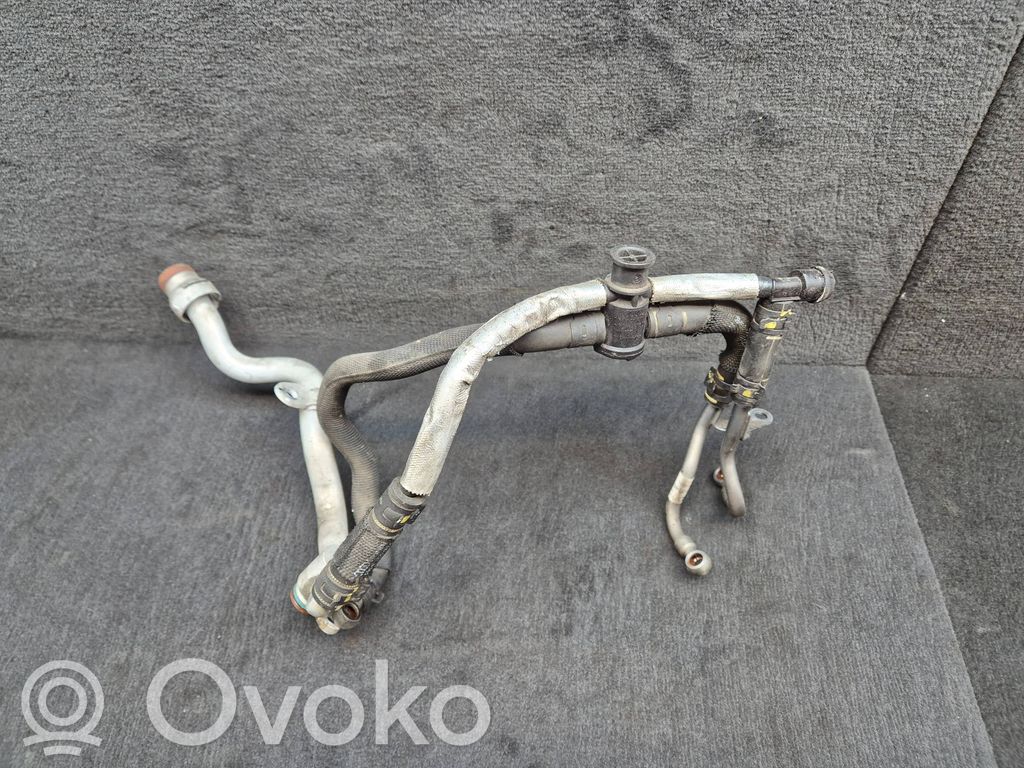 Audi A7 S7 4G Engine coolant pipe/hose 