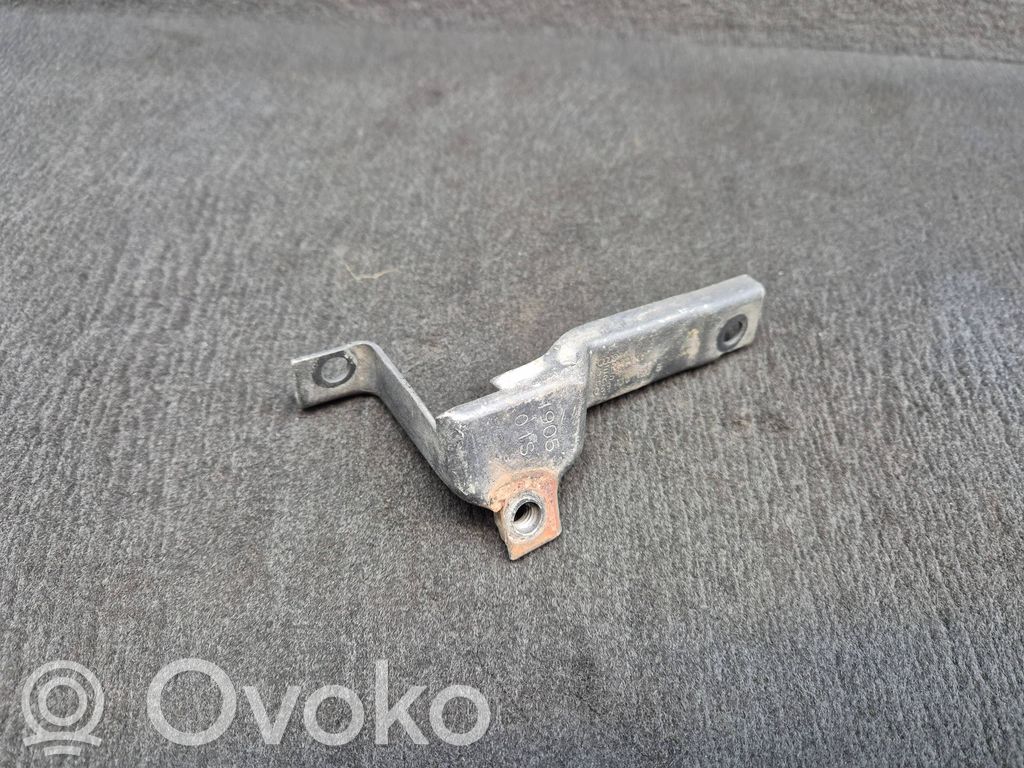 Audi A6 Allroad C6 Fuel pump bracket 