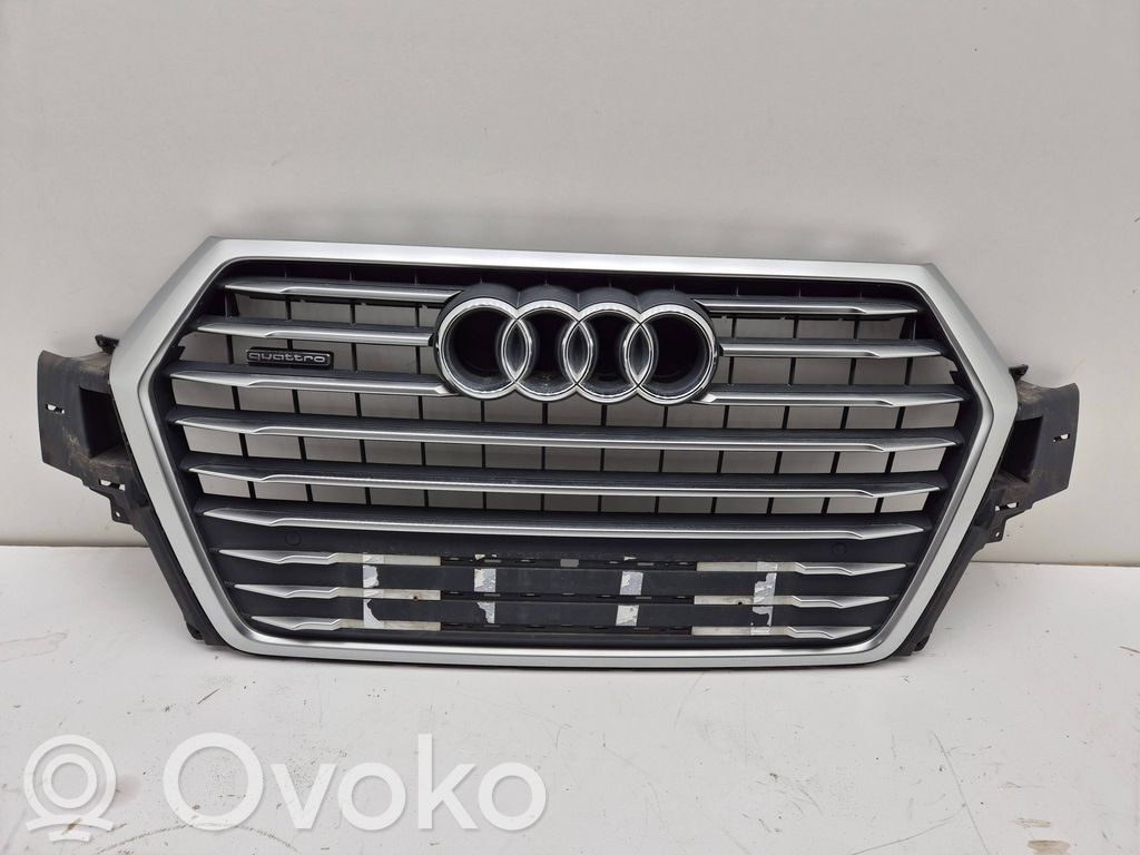 Maskownica / Grill / Atrapa górna chłodnicy   4M0853651D,4M0853651E,4M0853651M,4M0853169B,4M0853651N,4M0853651NMX3,4M0919267B,4M0919268B