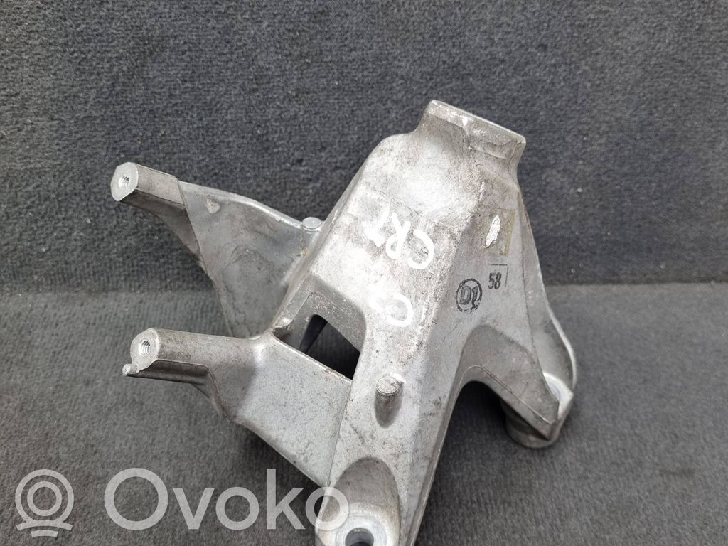 Audi A4 S4 B9 Engine mounting bracket 