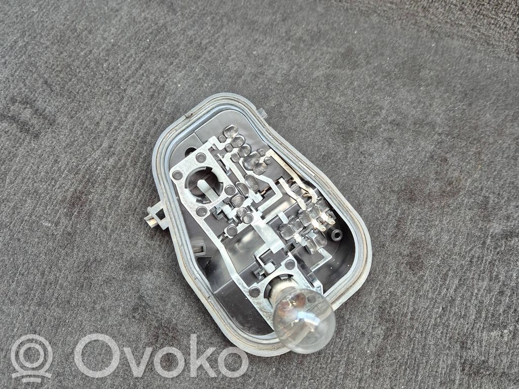 Audi A6 S6 C6 4F Wkład lampy tylnej 