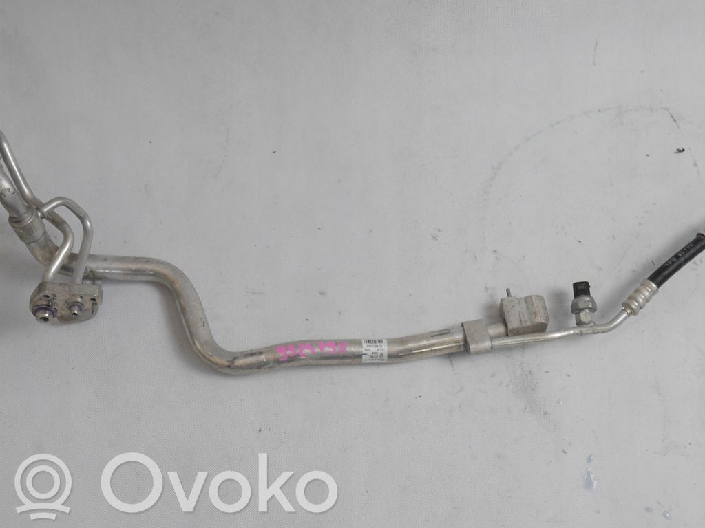 BMW 7 G11 G12 Conductă/furtun aer condiționat (A/C) 