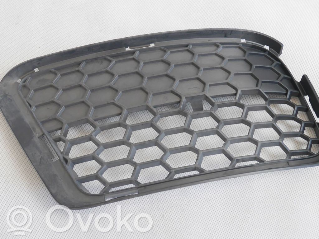 BMW X1 E84 Front bumper lower grill 