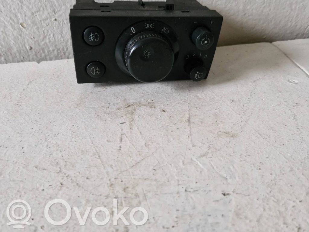 Interruptor de luz   13177066,4050050