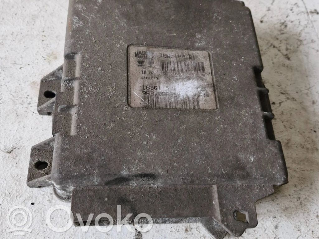 Peugeot 206 Engine control unit/module 
