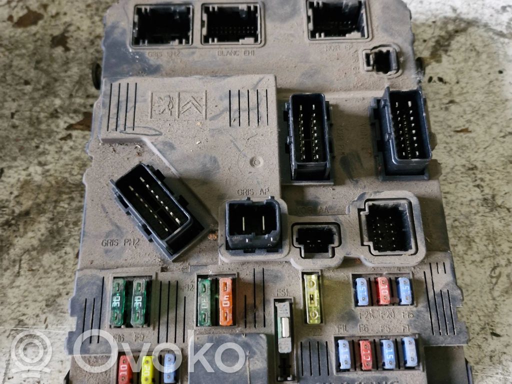 Peugeot Partner Drošinātāju kaste (komplekts) 