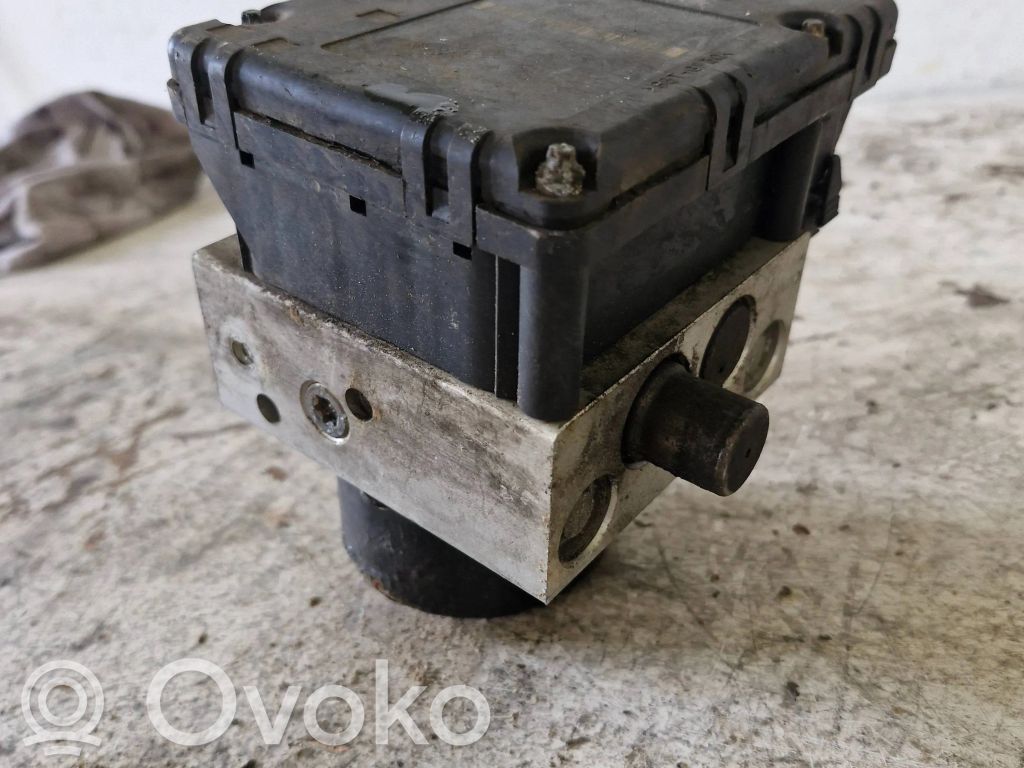 Jeep Grand Cherokee (WK) ABS-pumppu 