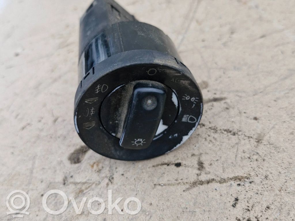 Audi A4 S4 B7 8E 8H Light switch 