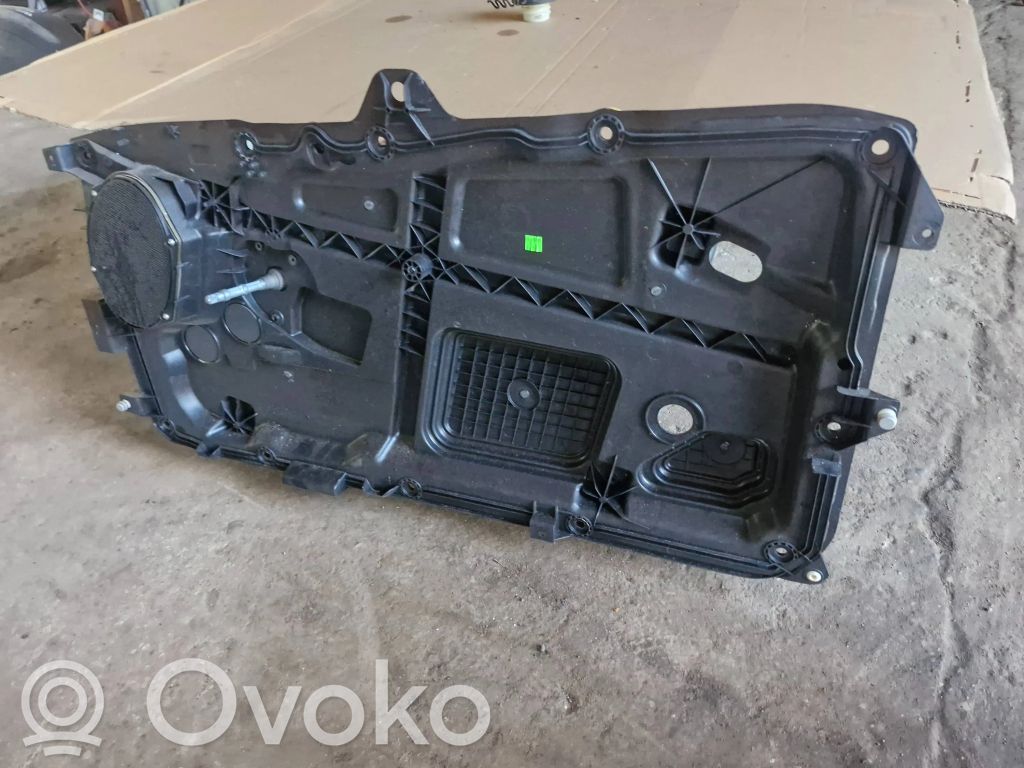 Ford Fiesta Manualny podnośnik szyby drzwi 